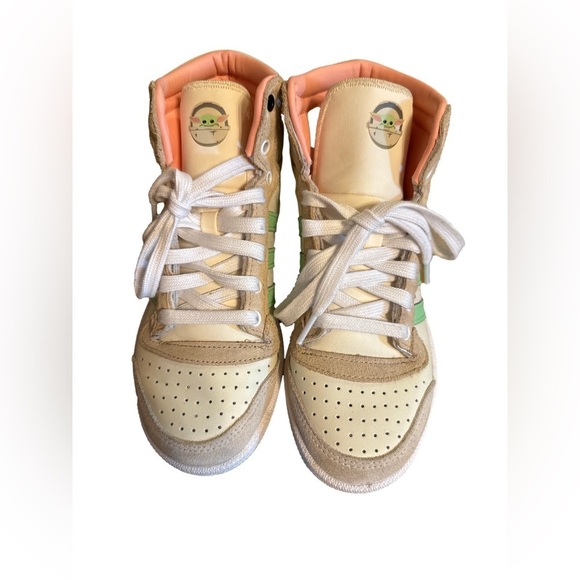 adidas gazelle silver green womens adidas Superstar II x Muhammad Ali Mens Lifestyle Shoes (Footwear White/Core Black/Gold Mat) main image 0